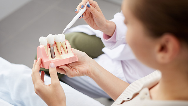 Crown Dental Group | Cuidado dental pedi  trico, Dispositivos para el ronquido and El Programa Preventivo